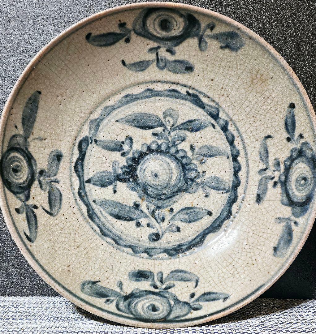 【大名品❗】16-17世紀　中国古陶磁　明朝　青華　古染　花文　砂高台　呉須皿