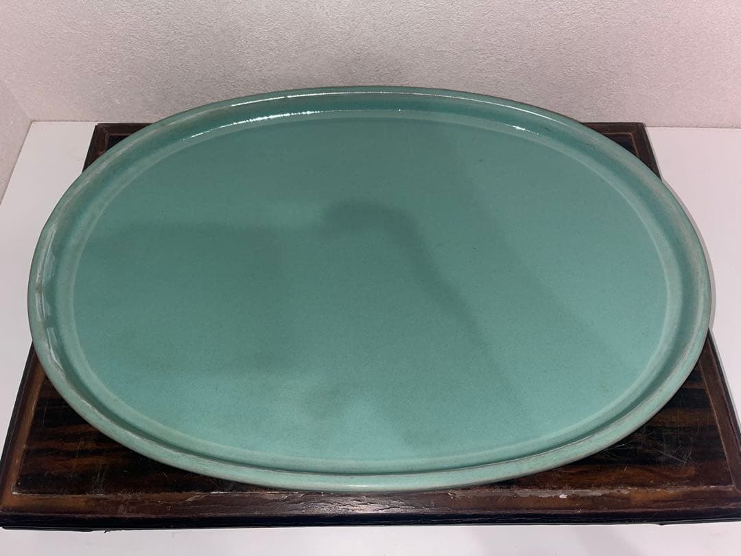 中国宜興　緑釉窯変結晶切立切足楕円水盤　 発色抜群 落款　盆栽鉢