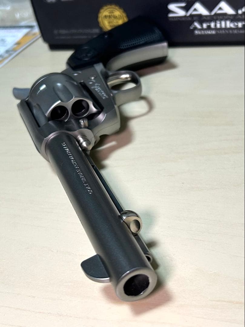 東京マルイ　SAA.45 アーティラリー 5 1/2インチ シルバー