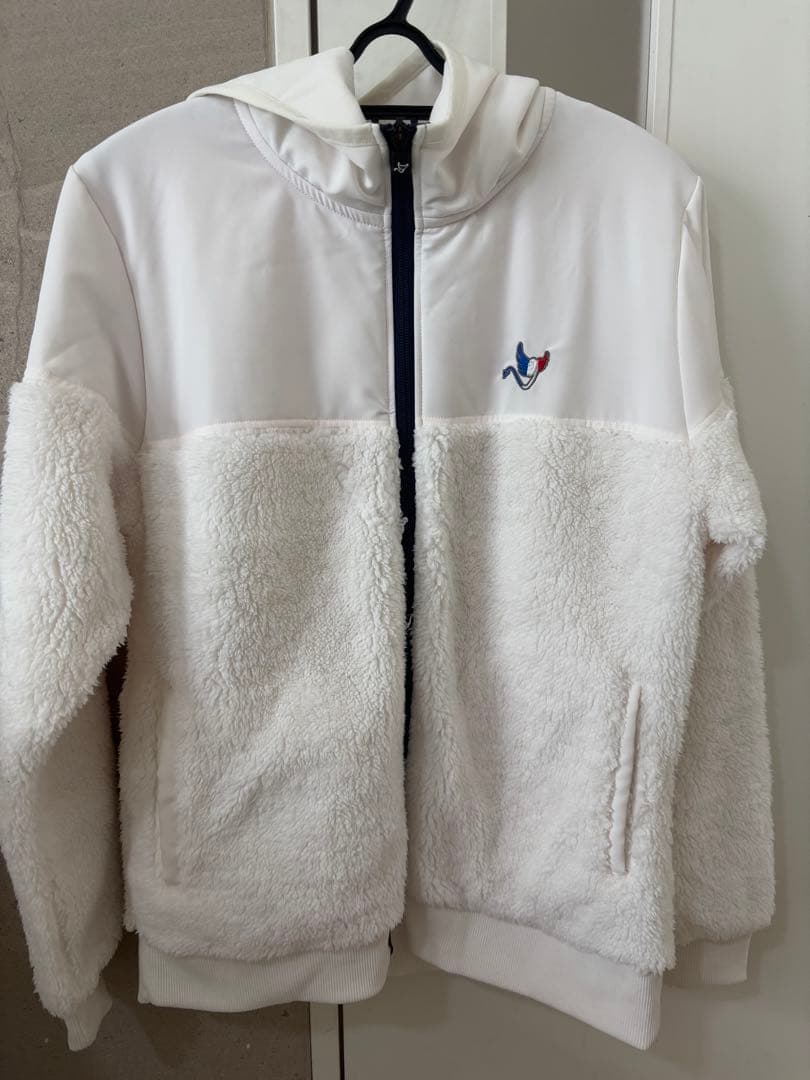 美品clunc パーカー