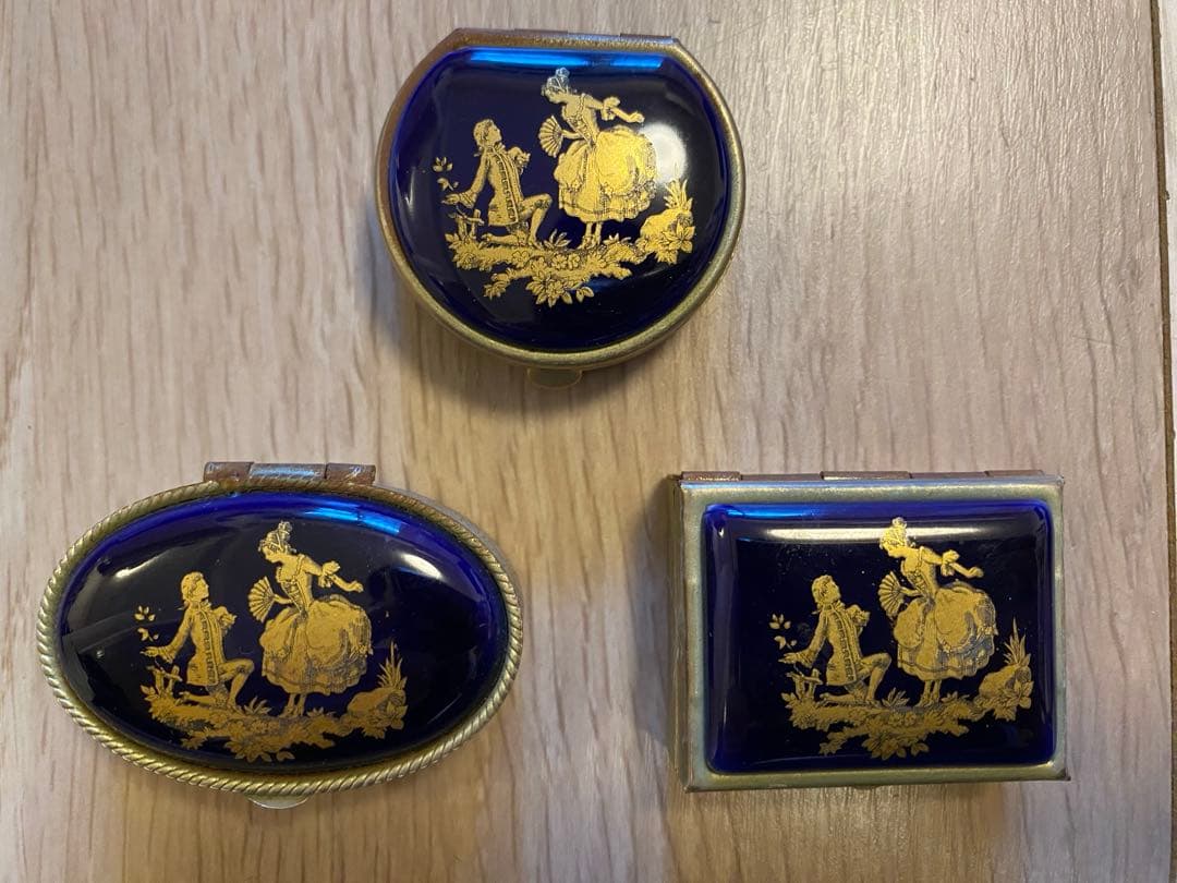 【アンティーク】リモージュ　ピルケース3点セット