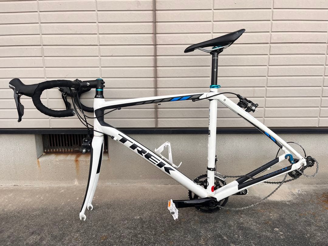 TREK ロードバイク　Shimano 105 DOMANE2.3 トレック