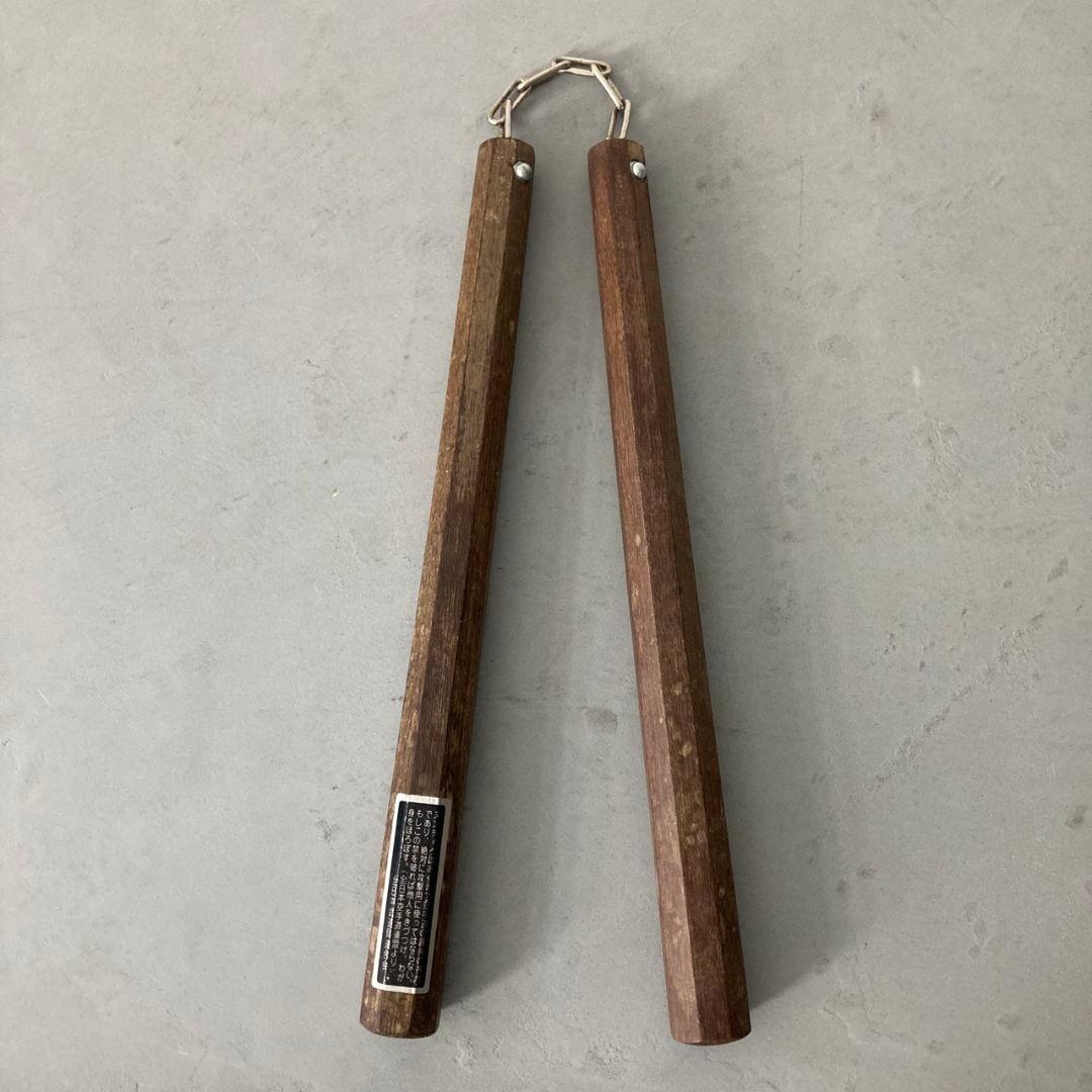 ヌンチャク　沖縄空手　古流武術　古武道　日本製　35.5cm　八角先太 天然木