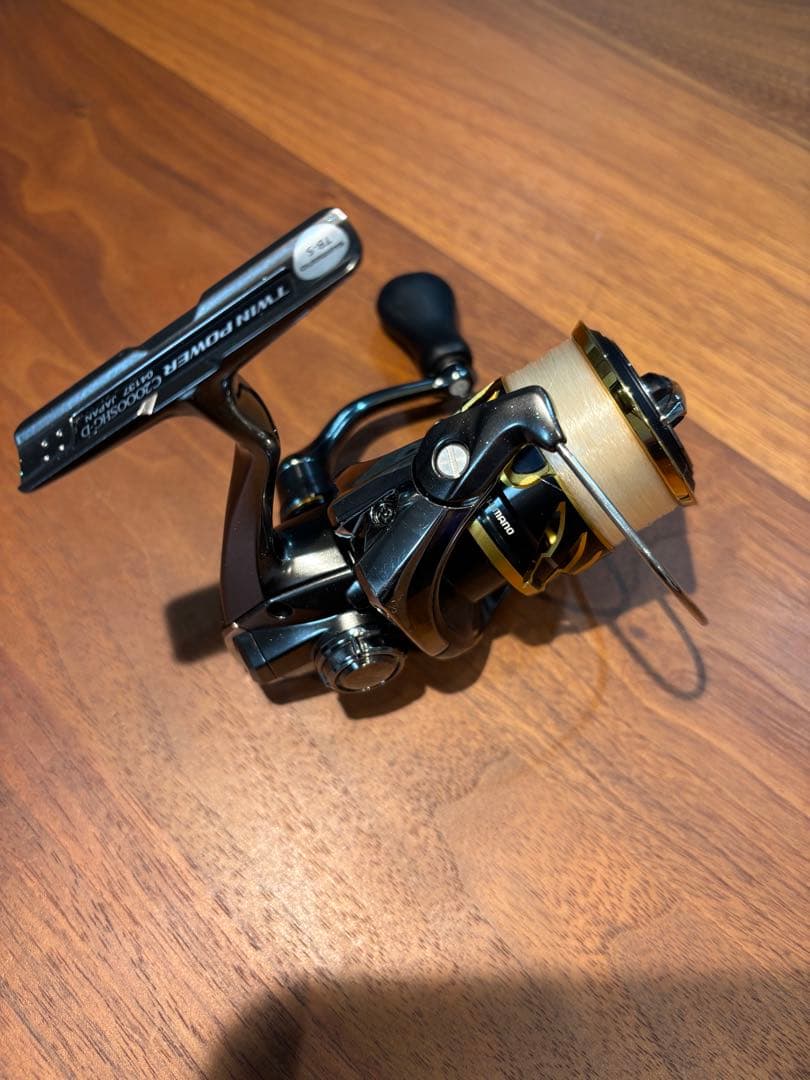 20ツインパワー C2000SHG シマノTWIN POWER SHIMANO
