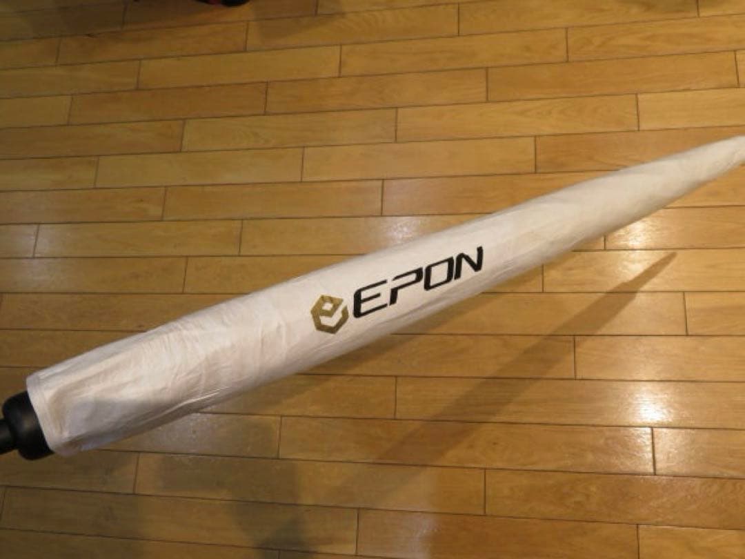 エポンのゴルフ用傘　ホワイト