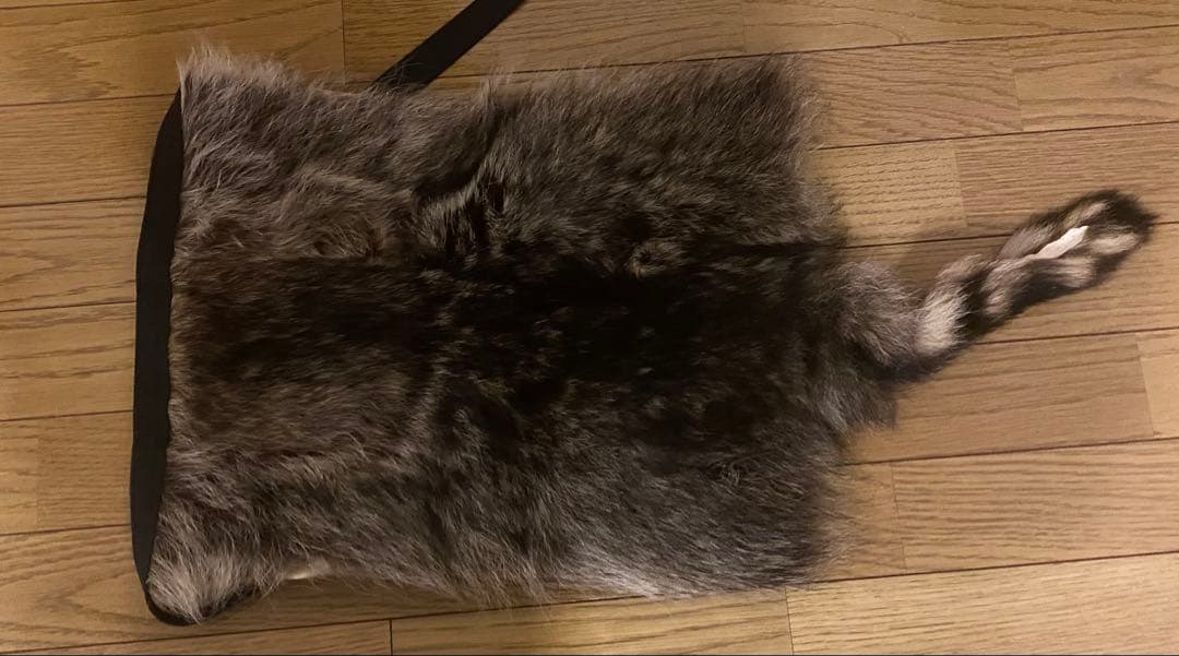 ア*ル様 裏地付ラクーン尻尾付　アライグマ　毛皮敷物　登山尻皮尻当て　ブッシュク