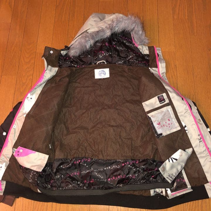 ScoLar 新品　レア　猫　ネコ柄　スキーウェア　スノボウェア上下セット