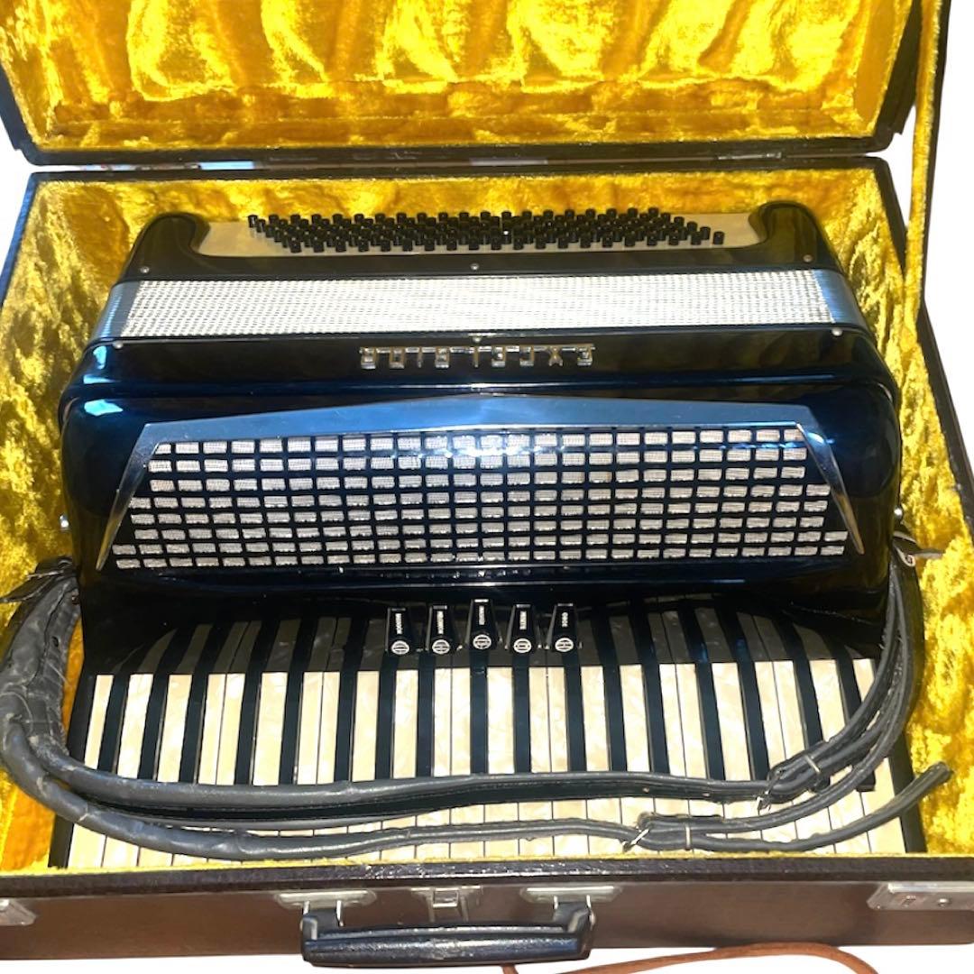 希少　EXCELSIOR mod.400　高級　アコーディオン　ケース付き　黒色
