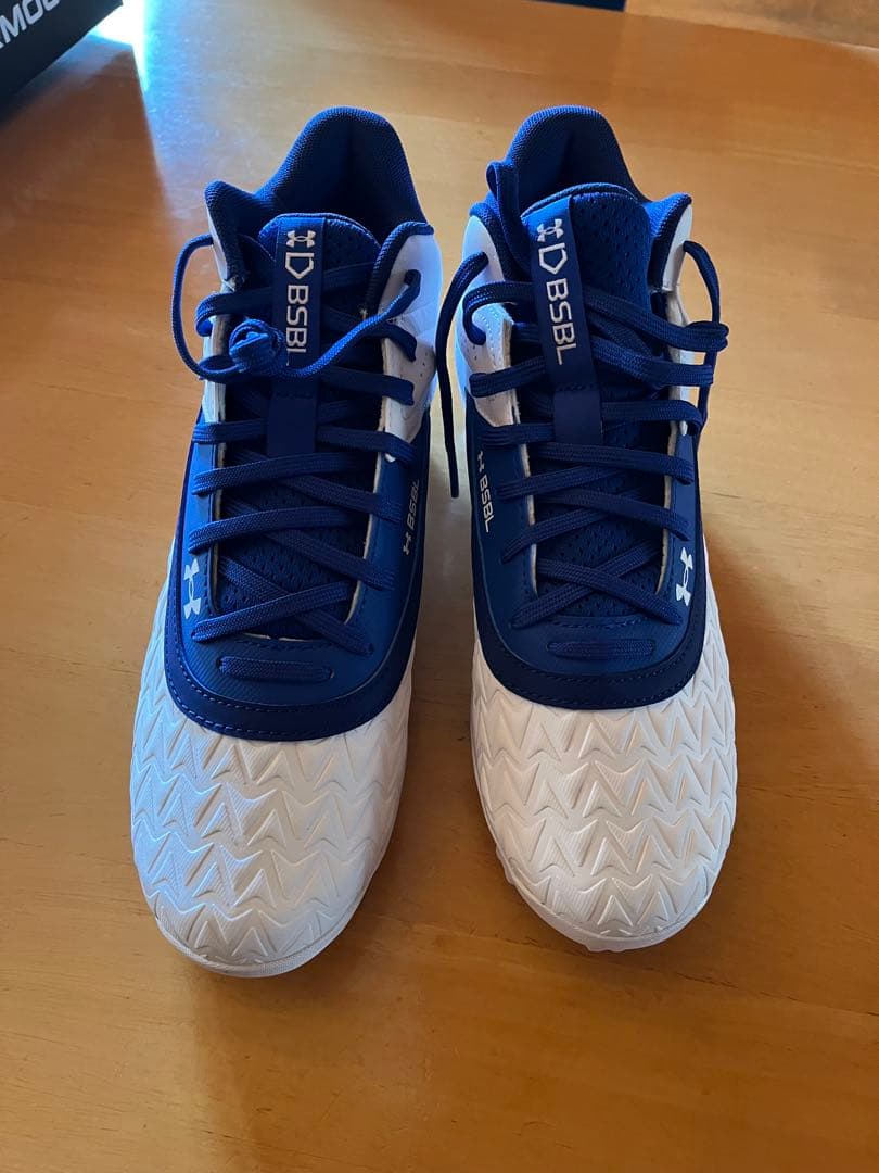 Under Armour DSBL スパイク 青/白