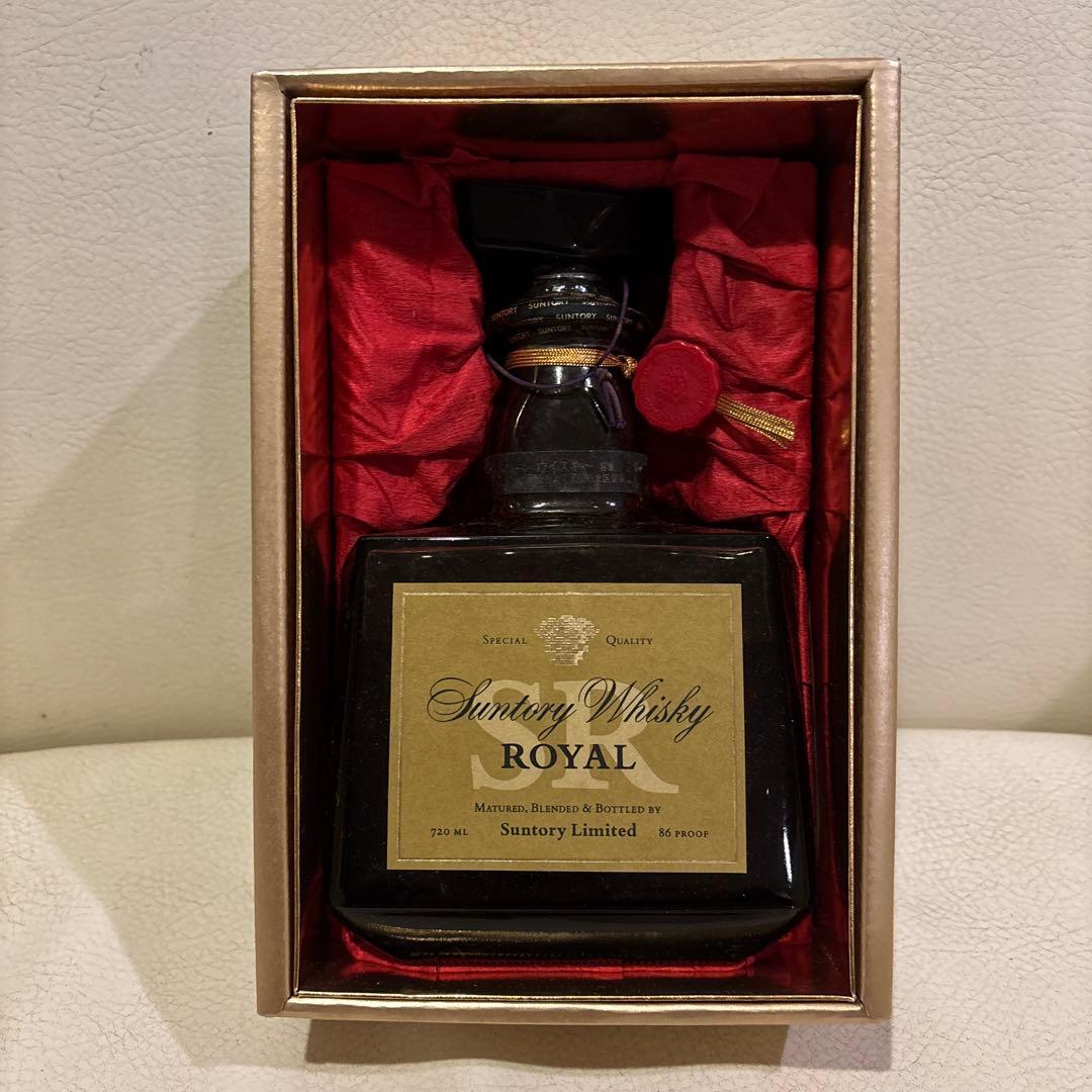 新品未開封　サントリーウイスキー ロイヤル SR720ml 送料無料　古酒