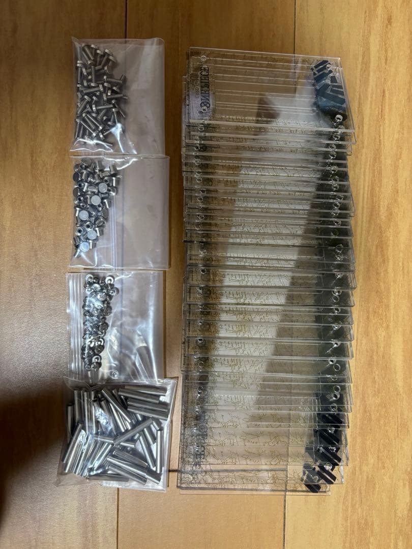 ワンピースカード　オフィシャルアクリルスタンド