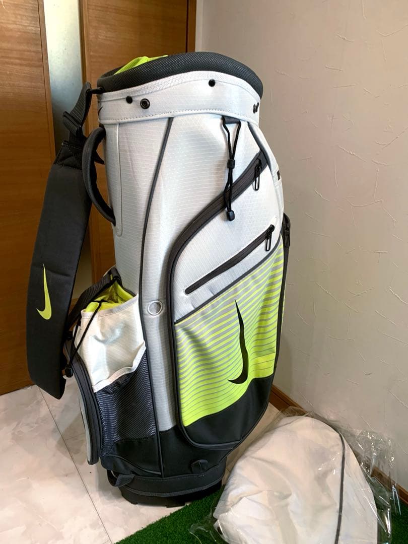 希少　完売　ナイキ　NIKE スポーツカート3　14分割　キャディバッグ
