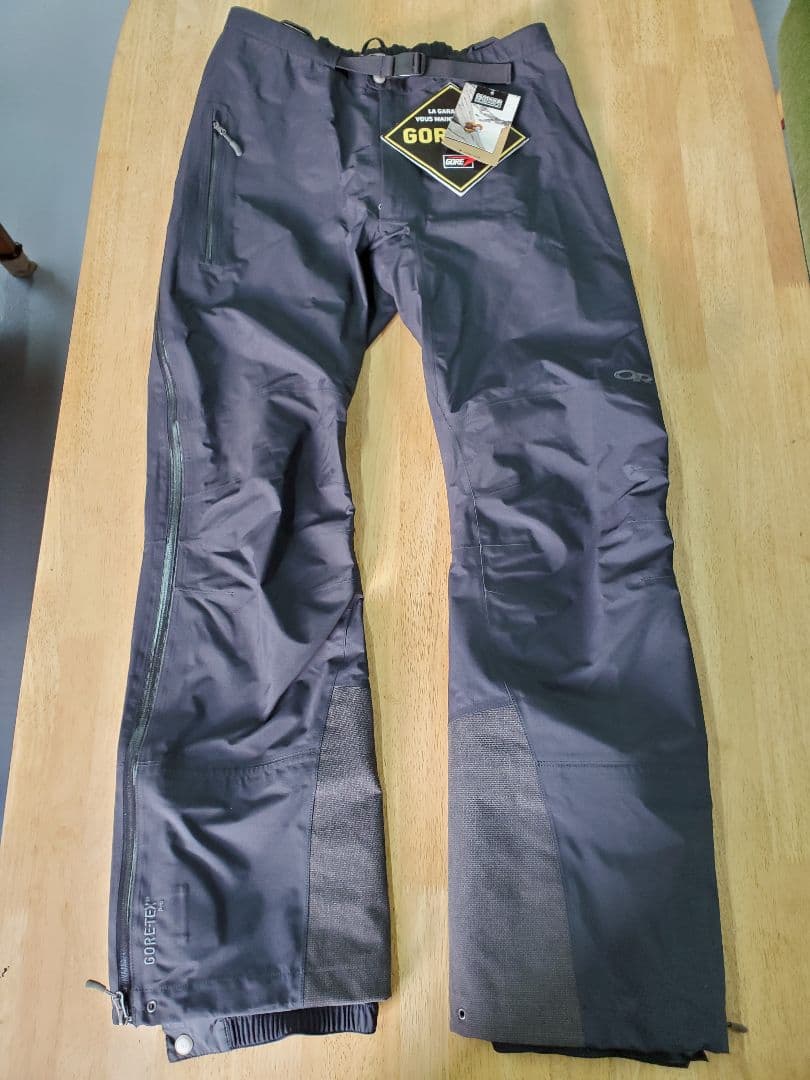 新古 アウトドアリサーチ ゴアテックス スキーウェア フーリオパンツ Furio
