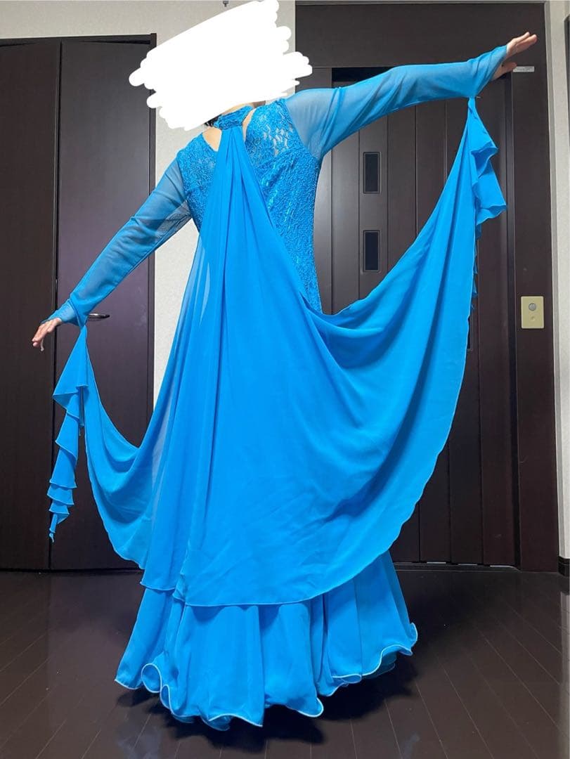青い社交ダンス用ロングドレス