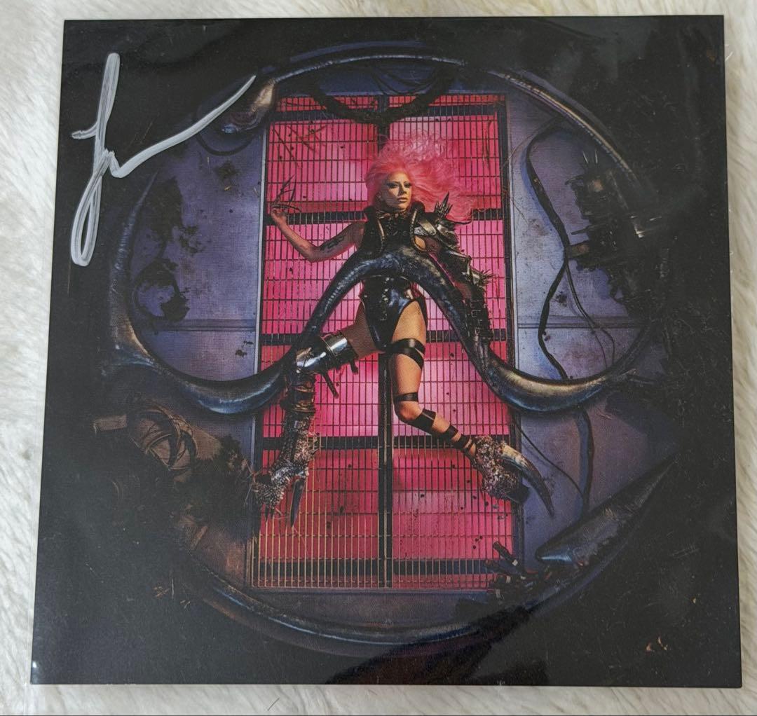 Lady Gaga Chromatica 初回特典 サイン入りアートカード