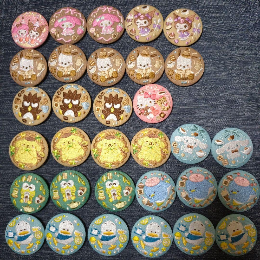 【サンリオ】刺繍缶バッジセット