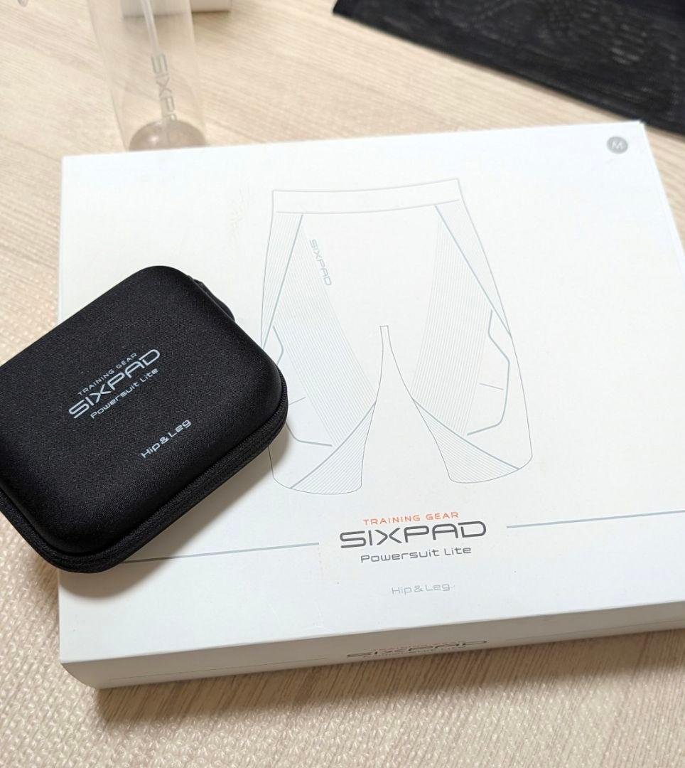 美品SIXPAD パワースーツ上下セット コアベルトヒップ＆レッグ