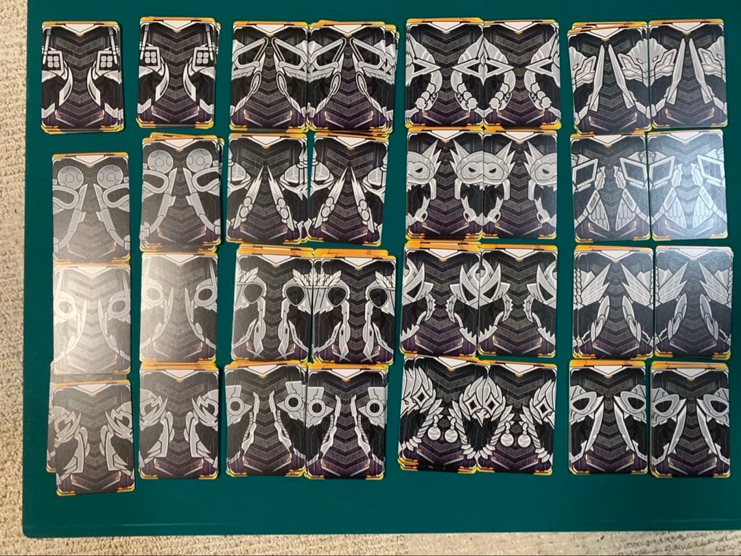 画面ライダーガッチャード　ライドケミートレカセット　カード100枚以上