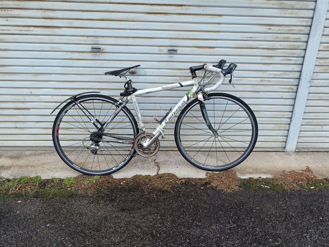 山王スポーツ　エミネンザEminenza ロードバイク　デダチャイU2 難あり