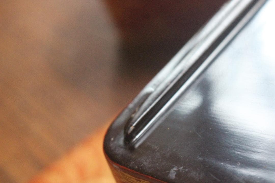 小傷あり！上質朱漆に極上菊詰沈金の映える輪島塗二段重（検重箱お重