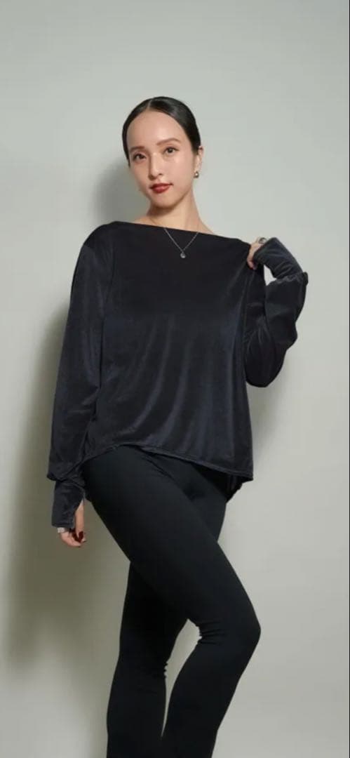 新品！unoaウノア【Glossy-Air veil-】Velour-Kuro-