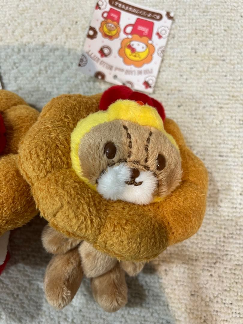 ハローキティポンデライオンコラボマスコット　キティ　チャム　サンリオ