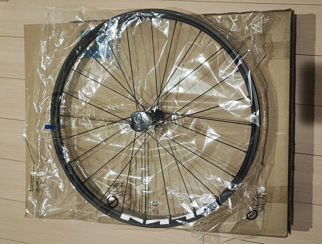 シマノ(SHIMANO) WH-MT500 27.5インチ リアホイール