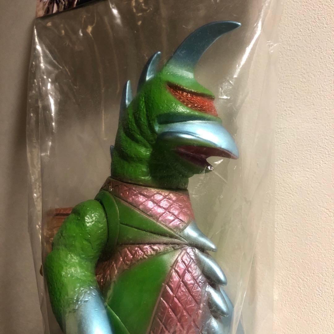 ガイガン ソフビ GODZILLA