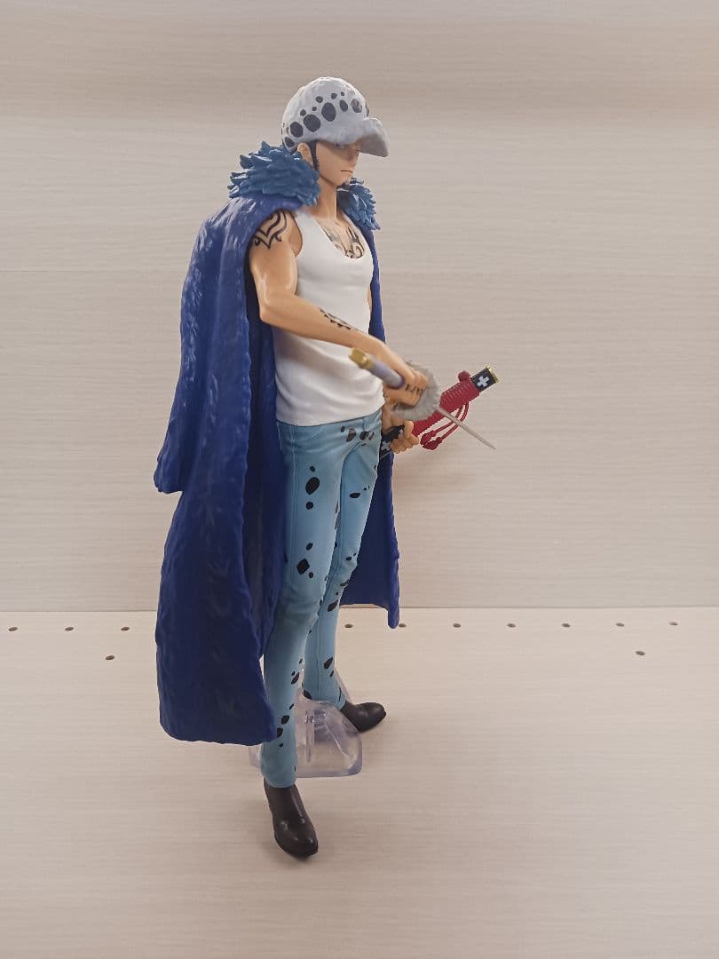 ワンピース　フィギュア　一番くじ　The Unbreakable Law　開封品