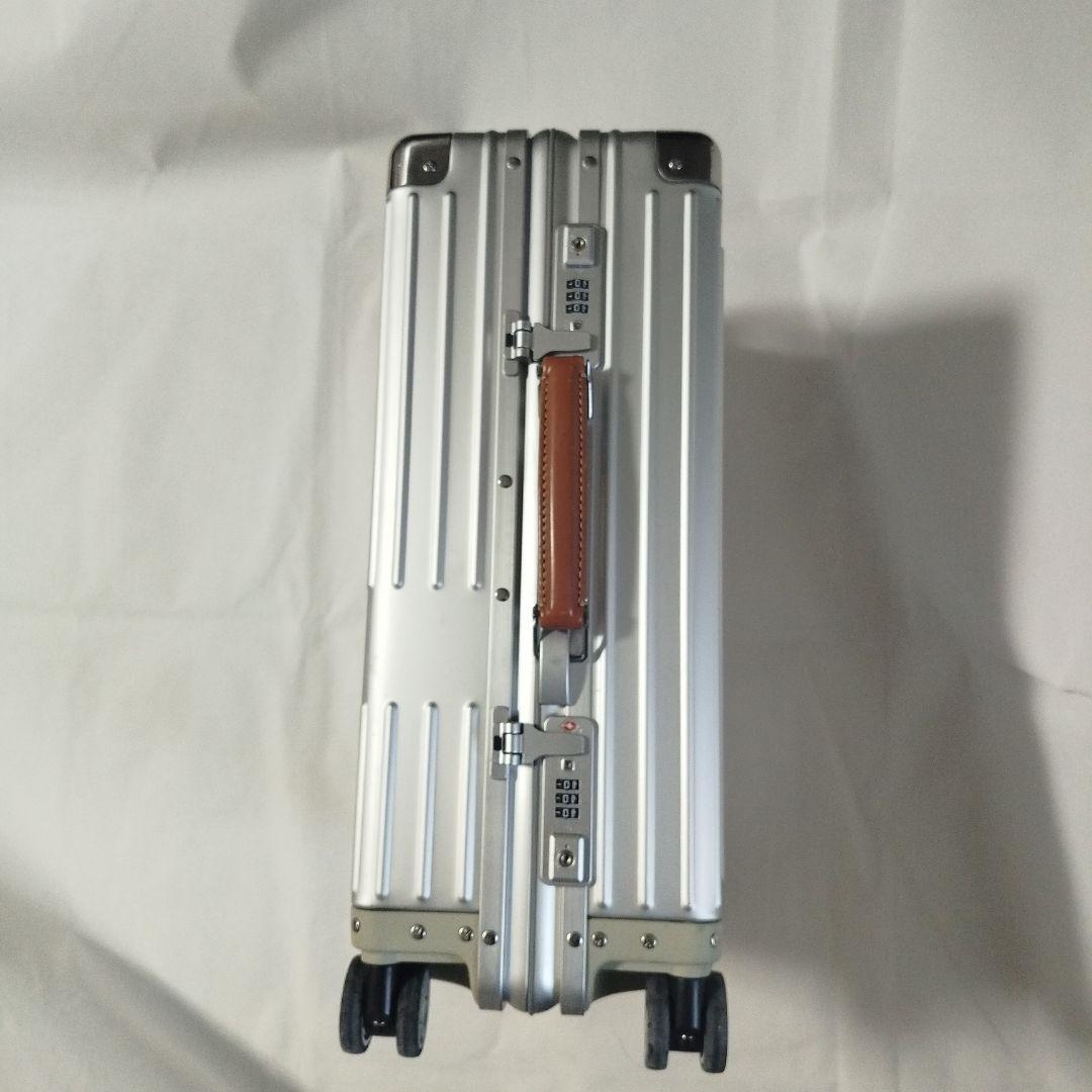 イノベーター innovator スーツケース（アルミキャリー）36L　51cm