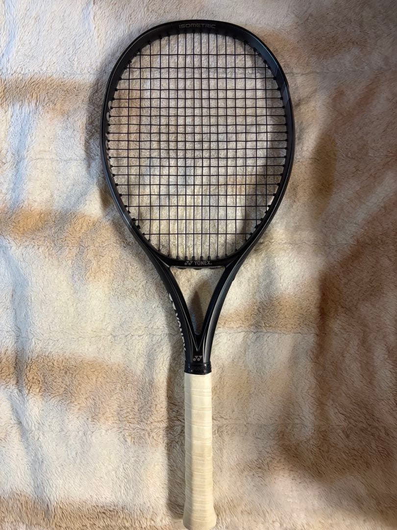 YONEX EZONE 100 アクアナイトブラック　G2