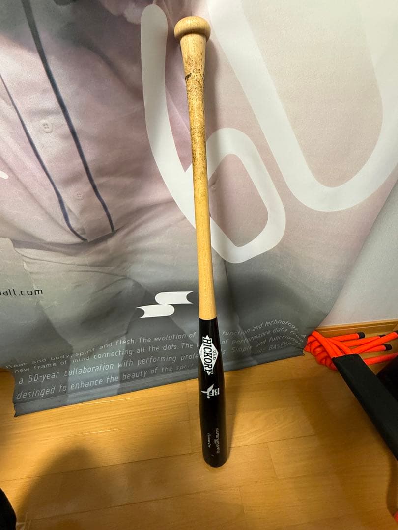 【社会人野球支給品】オールドヒッコリー　木製バット　黒/ナチュラル