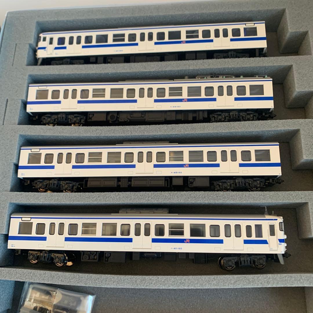 Kato415系100番代 (九州色) 4両増結セット(動力付き)