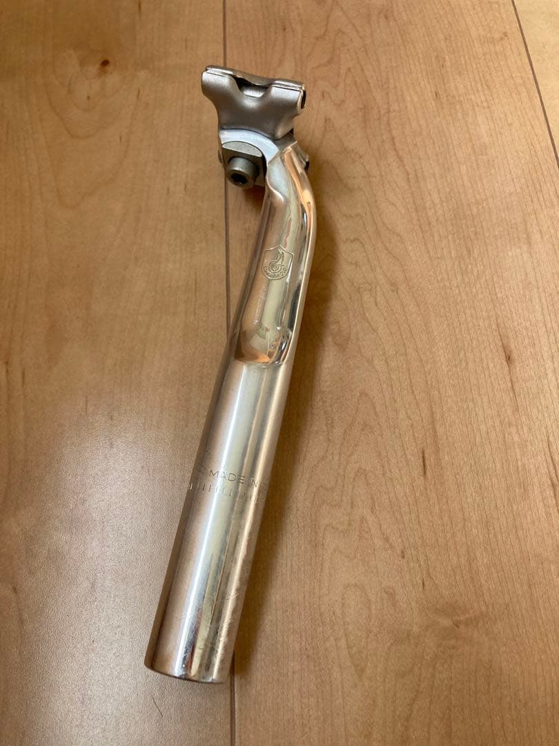 カンパ Cレコ 27.2 シートポストとveloceブレーキ