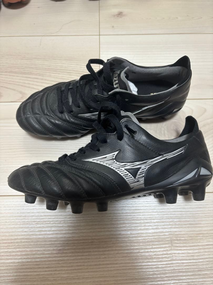 モレリアネオ4 JAPAN 23.5cm ブラックxギャラクシーシルバー