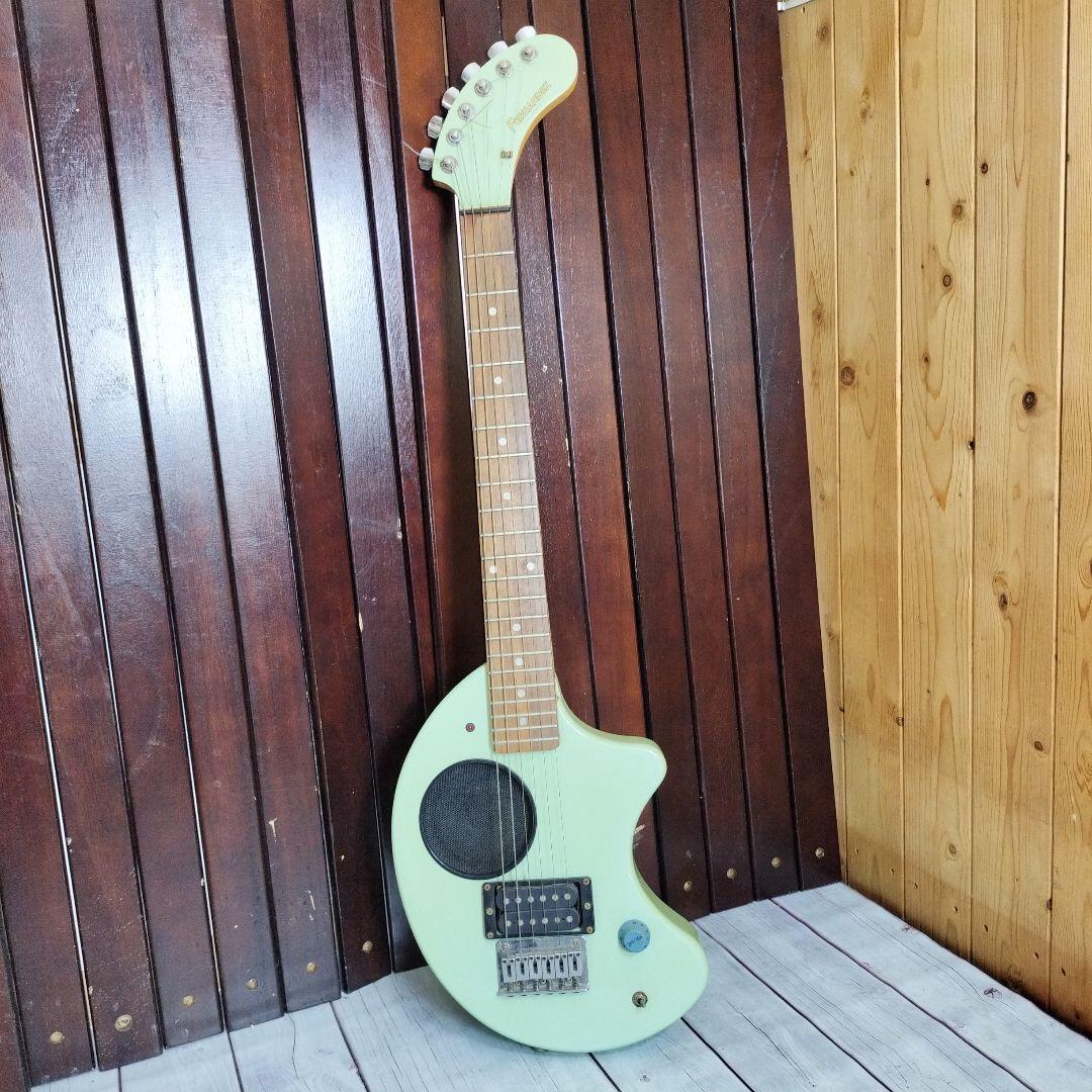 Fernandes エレキギター 薄緑