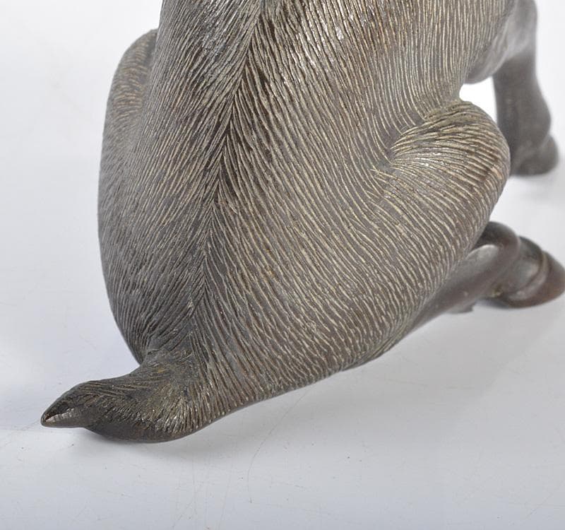 hope　古銅　猪　置物　M　R4272