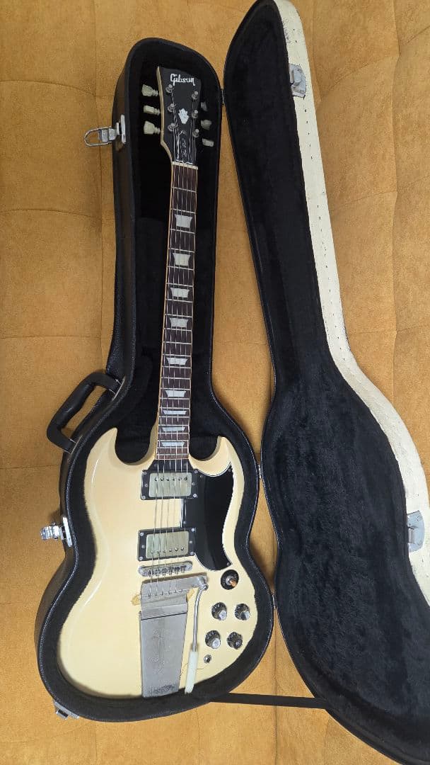 Gibson SG モデル品！1962年オリジナルプレート搭載！クリームボディ