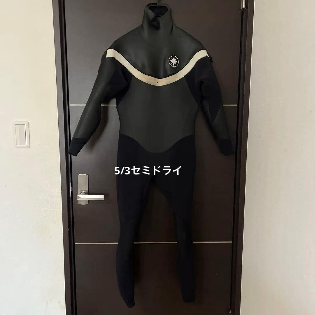 値下げ！セミドライスーツ ブラックラバー　5/3㎜フルスーツ　ＳＭサイズ