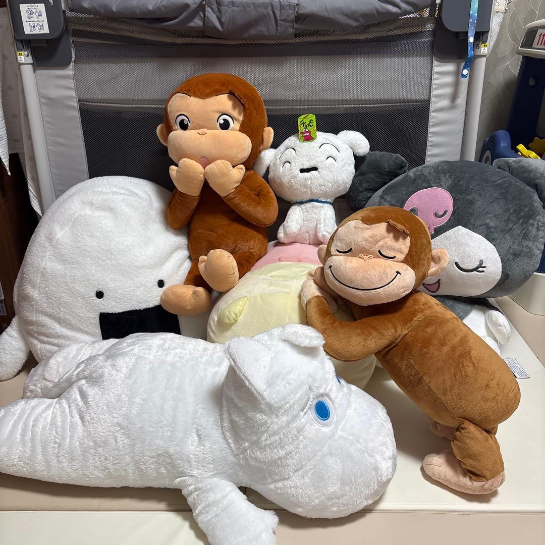 すみっこぐらしねこ　ムーミン　ジョージ　おにうめ　シロ　クロミ