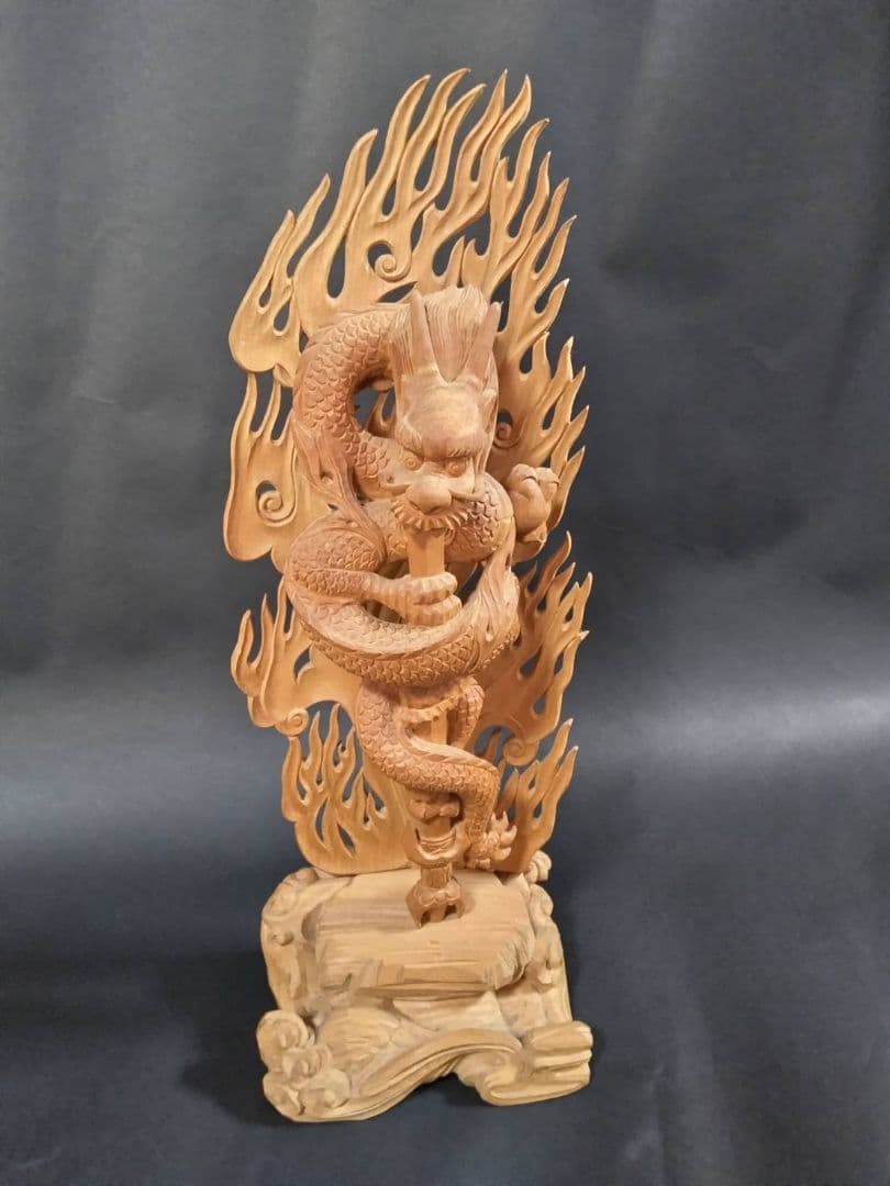 龍神、手彫り　剣龍　倶利伽羅不動尊像