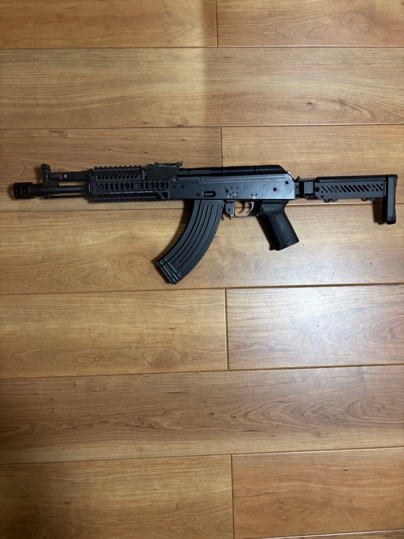 本日セール　美品　東京マルイGBB AKM Zenitカスタム　予備マガジン付