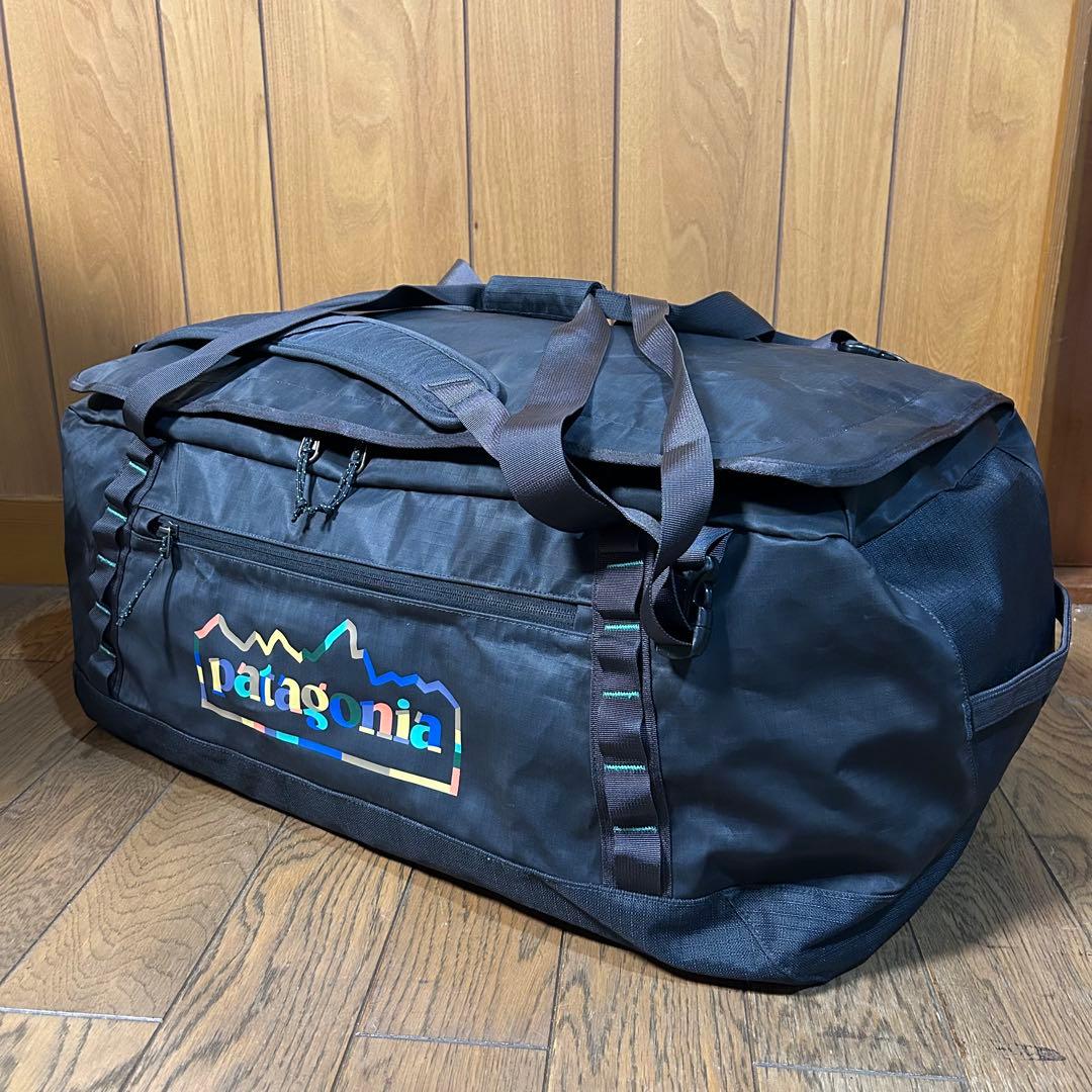 patagonia ブラックホール　70 ダッフルバッグ