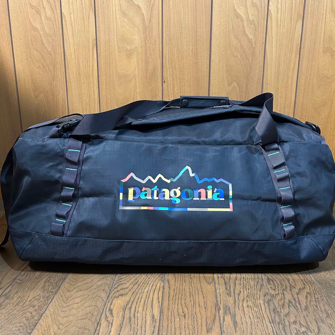 patagonia ブラックホール　70 ダッフルバッグ