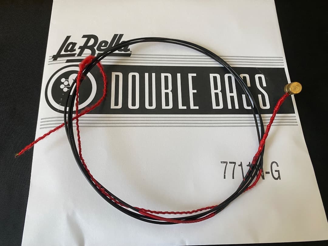 La Bellaブラックナイロン弦　中古セット