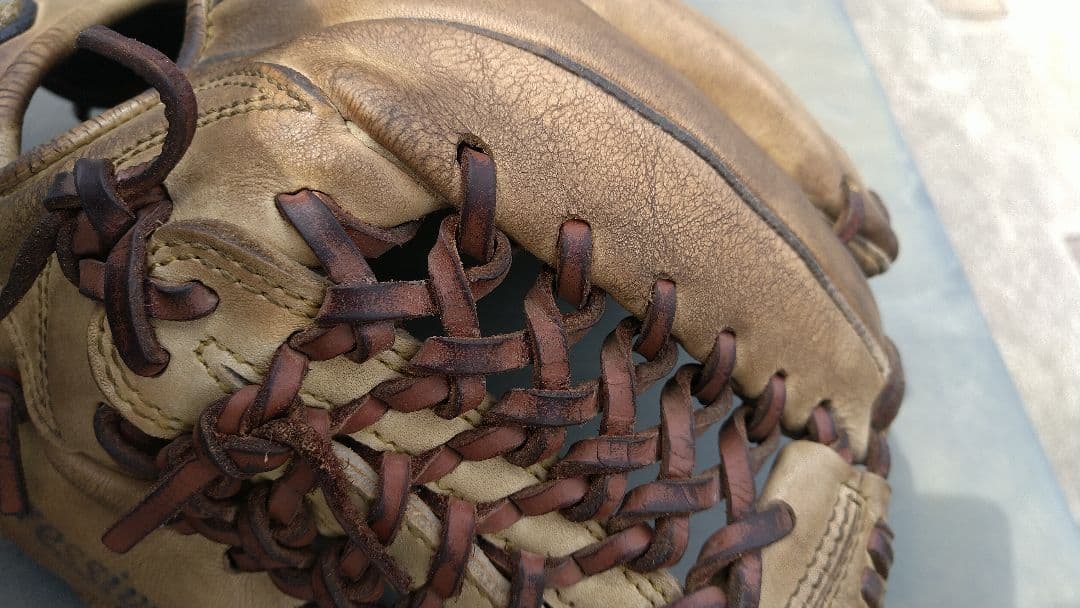 スラッガー 軟式少年用 限定モデルグローブ内野手用 良型 即戦力