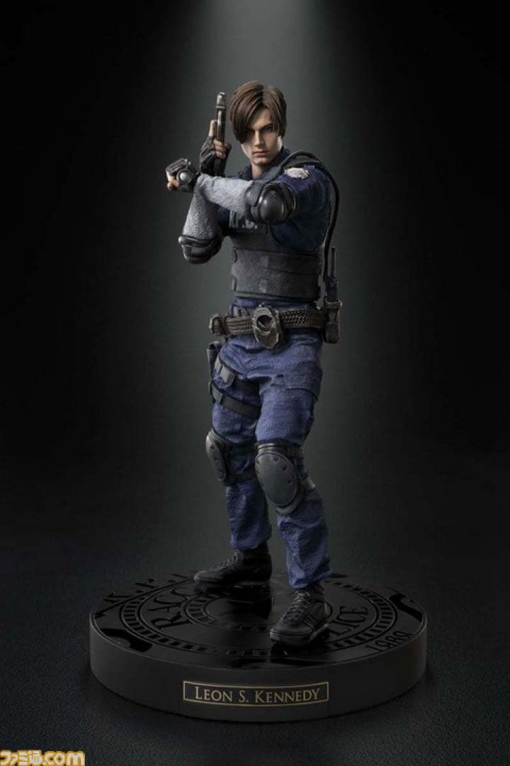 BIOHAZARD RE:2 Leon S. Kennedy フィギュア　レオン