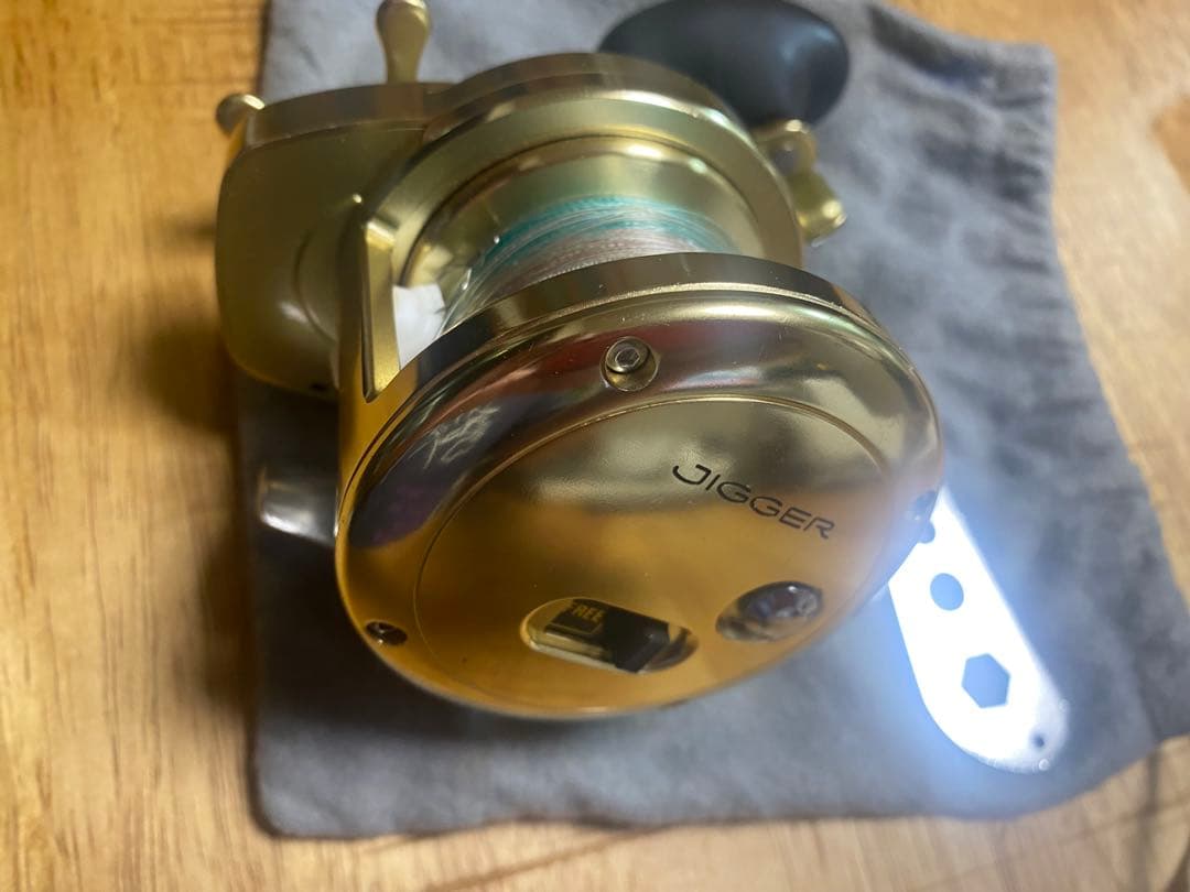 SHIMANO OCEA 2000 ベイトリール