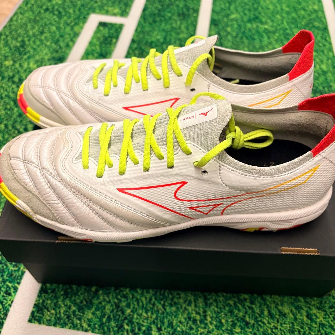 ミズノ モレリアネオサラβ JAPAN TF （25.0㎝）