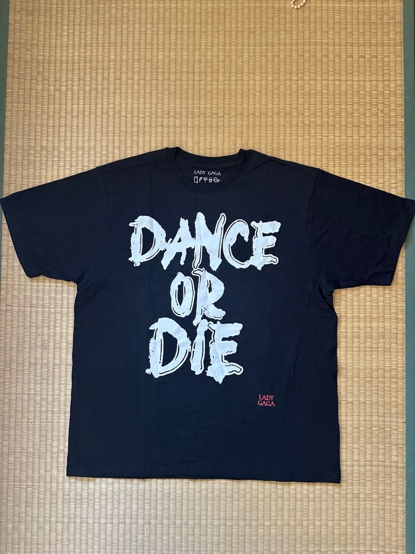 レディー・ガガ The Mayhem Ball ツアー新品Tシャツ XL黒